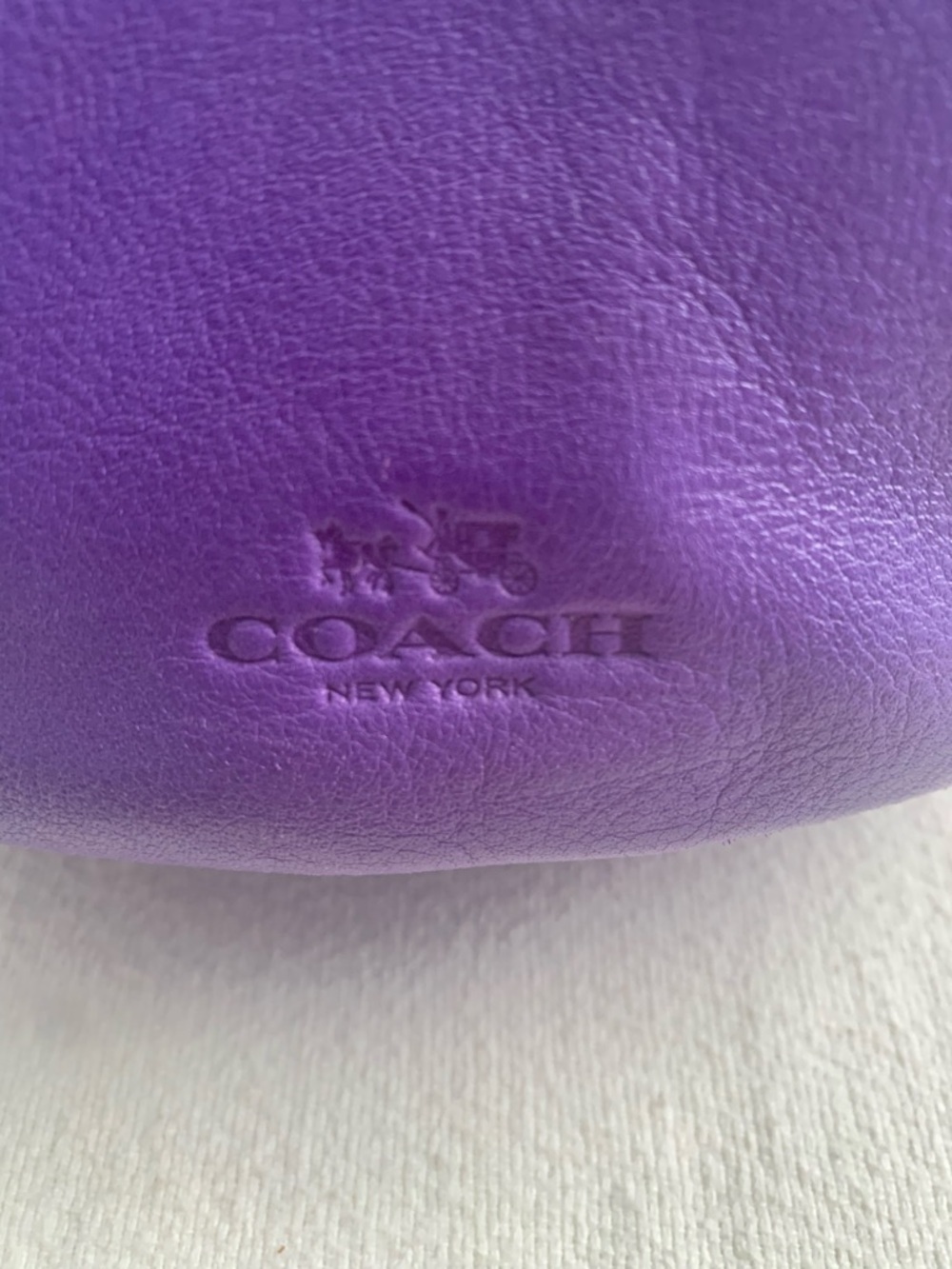 Vintage 2014 Coach Bleaker Sport Mini Duffle Purple Cross Body Bag - Picture 3 of 16